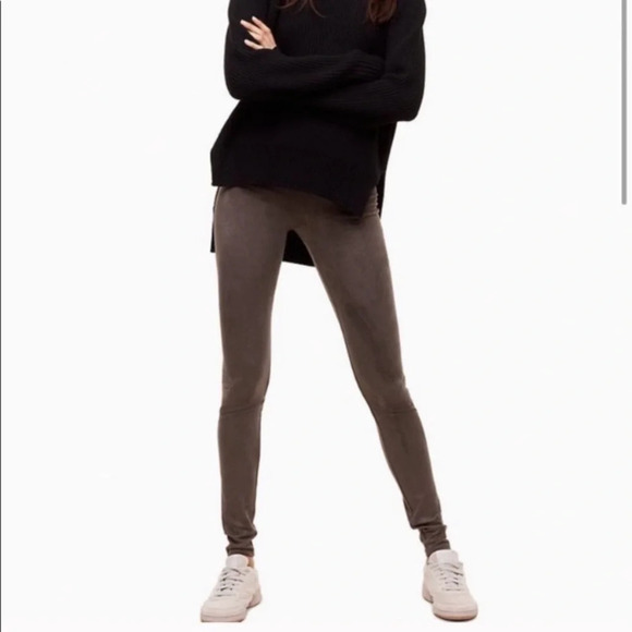 Aritzia Wilfred Free Suede  Daria Faux Suede Legging - Picture 1 of 14